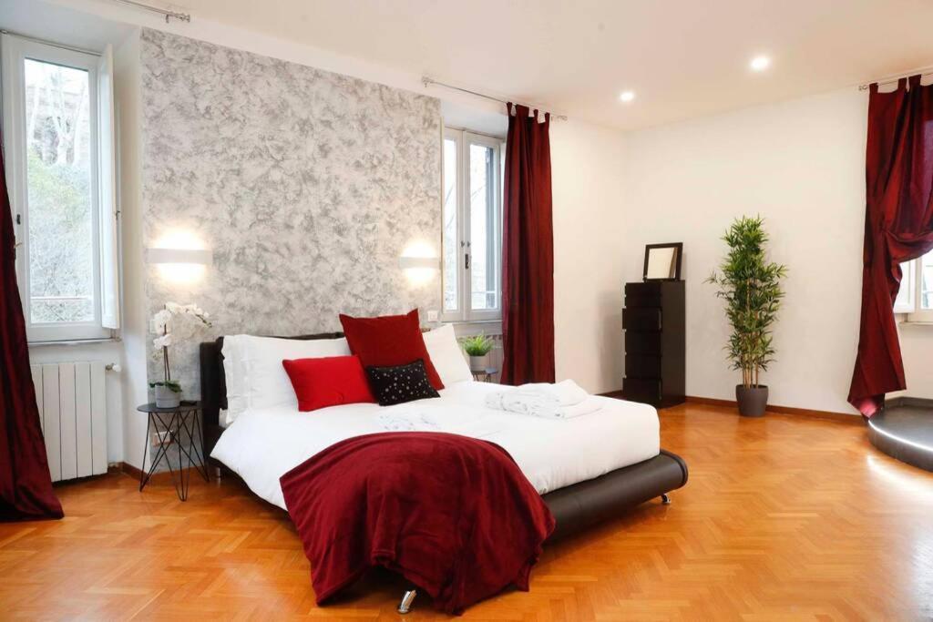 Apartment Enchanting Jacuzzi Trastevere